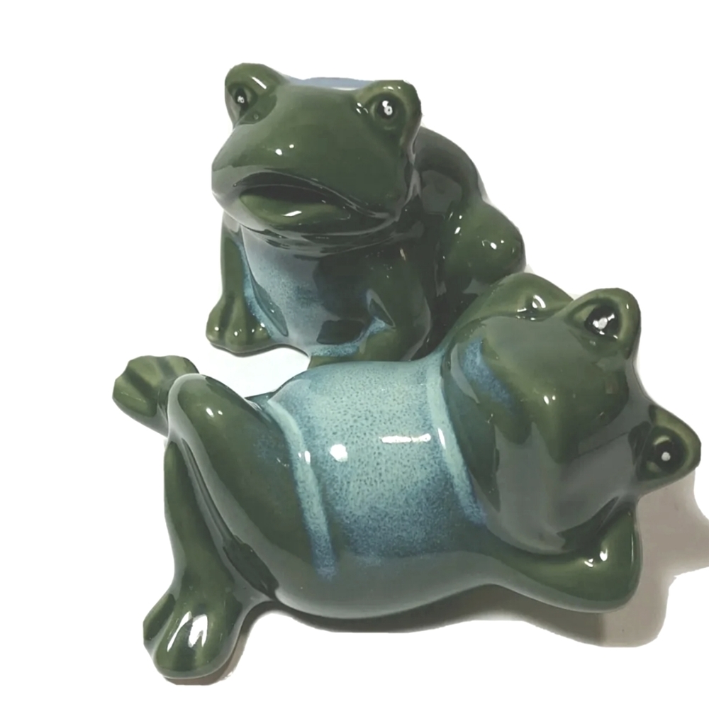 FROGS 🐸🐸🆕Whimsical Pair (2) Green Ceramic/Porcelain NWT